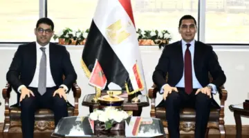 وزير الشباب والرياضة يلتقي نظيره المغربي لبحث تعزيز التعاون المشترك